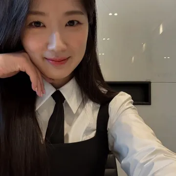 Publicación de Kim Hye-yoon en Instagram (16 ene 2026)