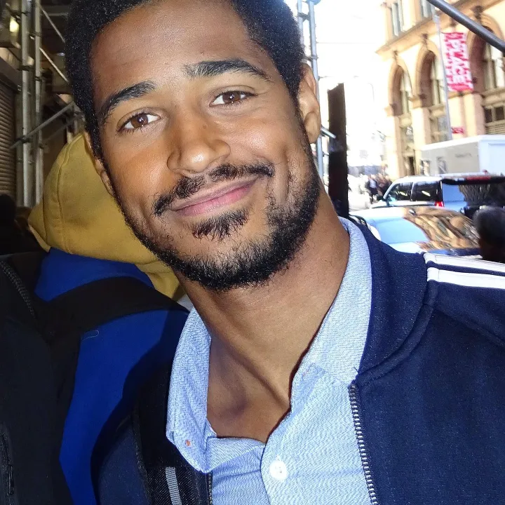 Publicación de Alfred Enoch en Instagram (7 dic 2021)