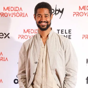 Publicación de Alfred Enoch en Instagram (12 jul 2022)