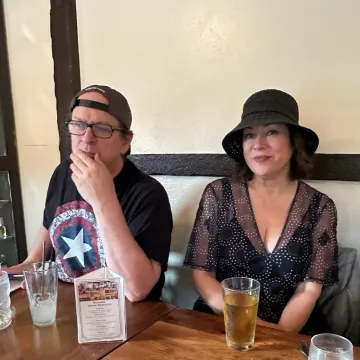Publicación de Jennifer Tilly en Instagram (27 sept 2026)