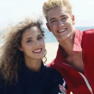 Publicación de Elizabeth Berkley en Instagram (12 ago 2026)