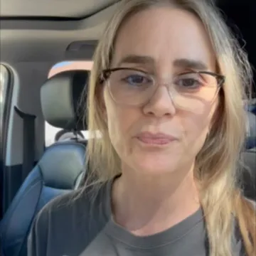 Publicación de Alison Lohman en Instagram (21 oct 2026)