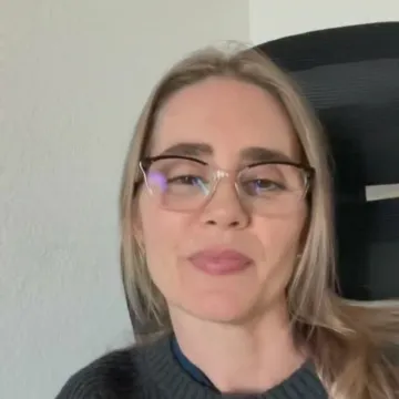 Publicación de Alison Lohman en Instagram (29 sept 2026)