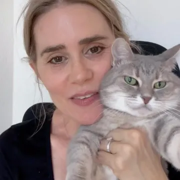 Publicación de Alison Lohman en Instagram (17 oct 2026)