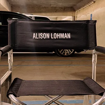Publicación de Alison Lohman en Instagram (22 oct 2026)