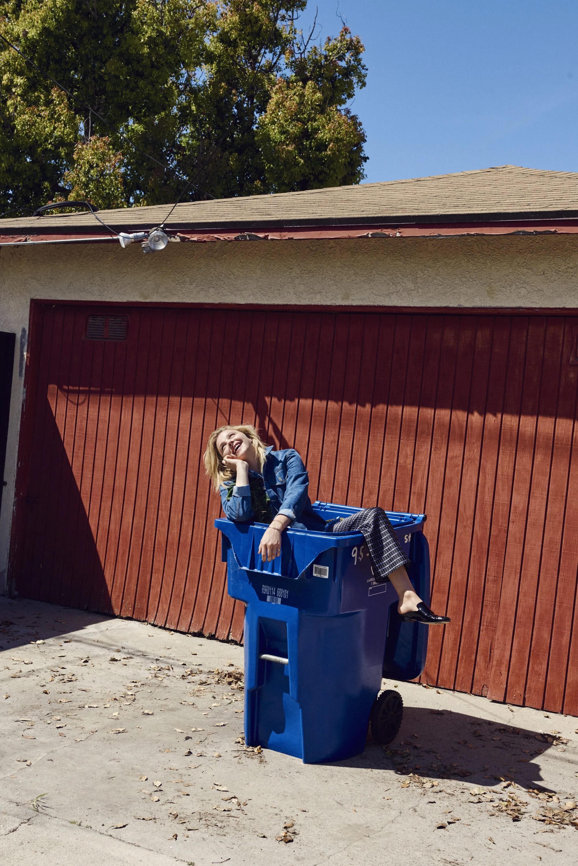 1461840212161_chloe_moretz_instyle_uk_june_2016_5.jpg.cfcd7ff401bd4355f481f56ecebc93a4