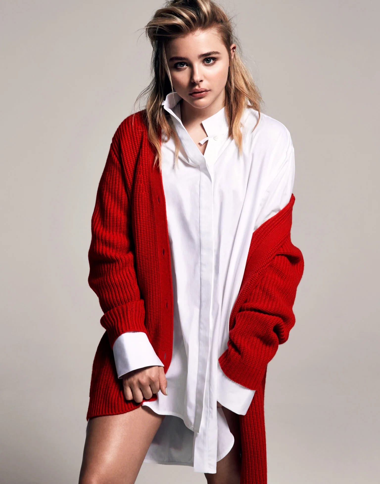 1463674333975_Chloe_Moretz_The_Edit_May_19_2016_iPad_08.jpg.b0f51510b64ac34997f6cc4c389ebd06