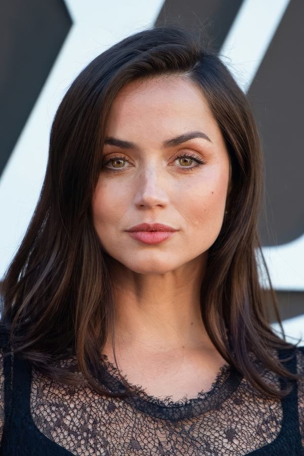 Ana de Armas 33 Ana de Armas