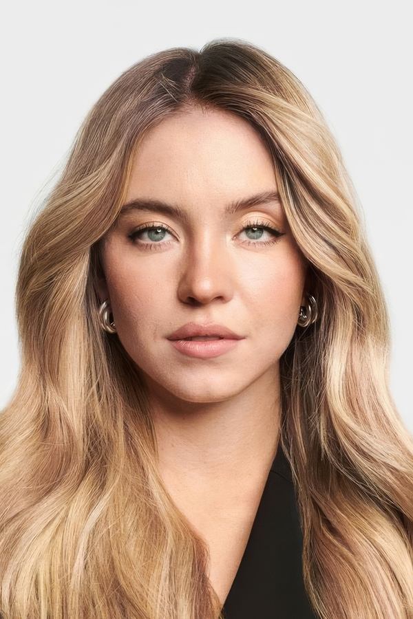 Sydney Sweeney 4 Sydney Sweeney