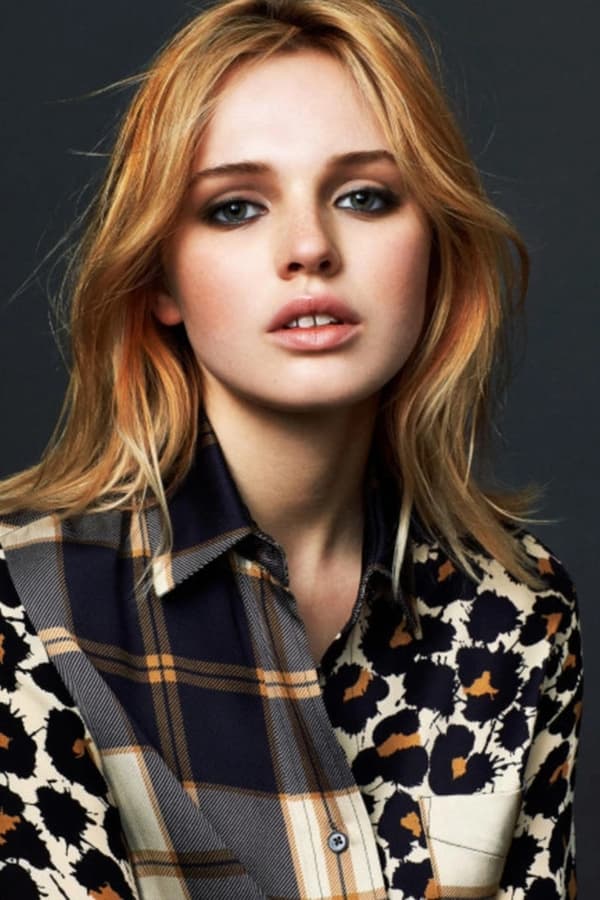 Foto de Odessa Young
