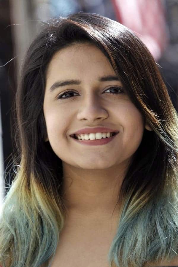 Foto de Samyuktha Viola Viswanathan