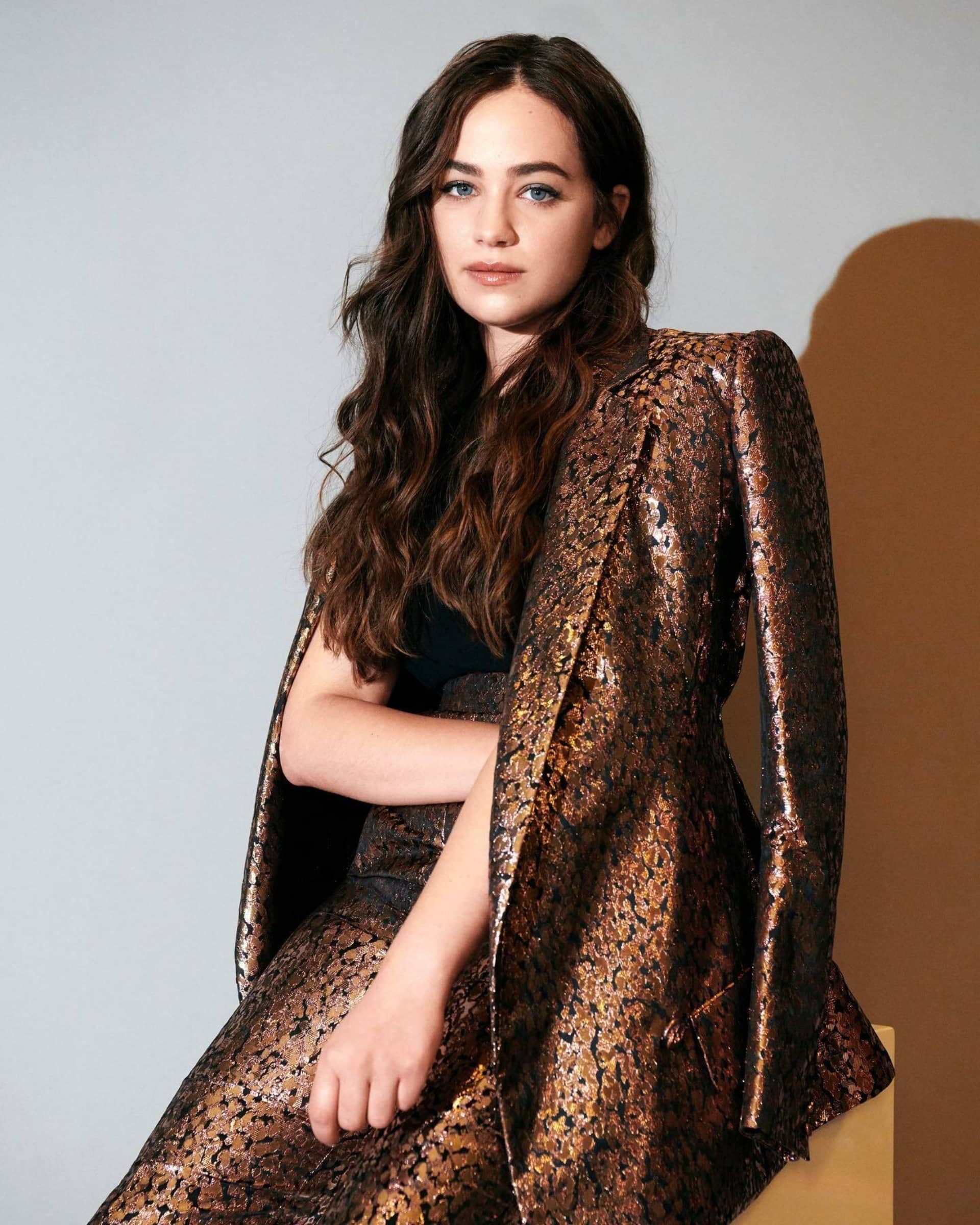 wallpapersden.com_mary-mouser-actress-2022_1920x2400