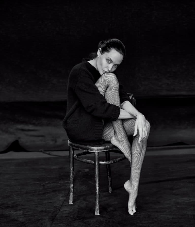 Angelina Jolie-42972