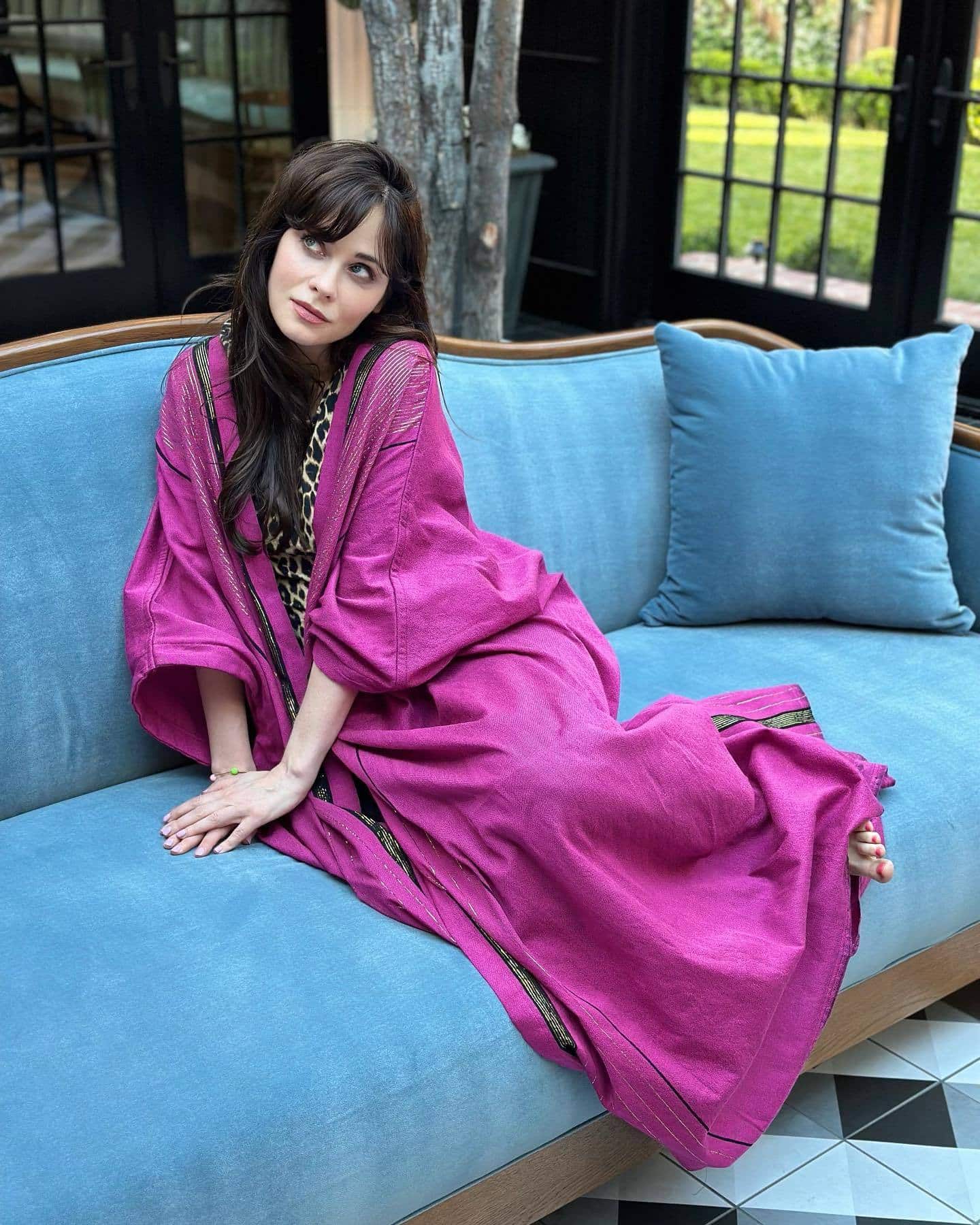 Zooey-Deschanel-Feet-7255556
