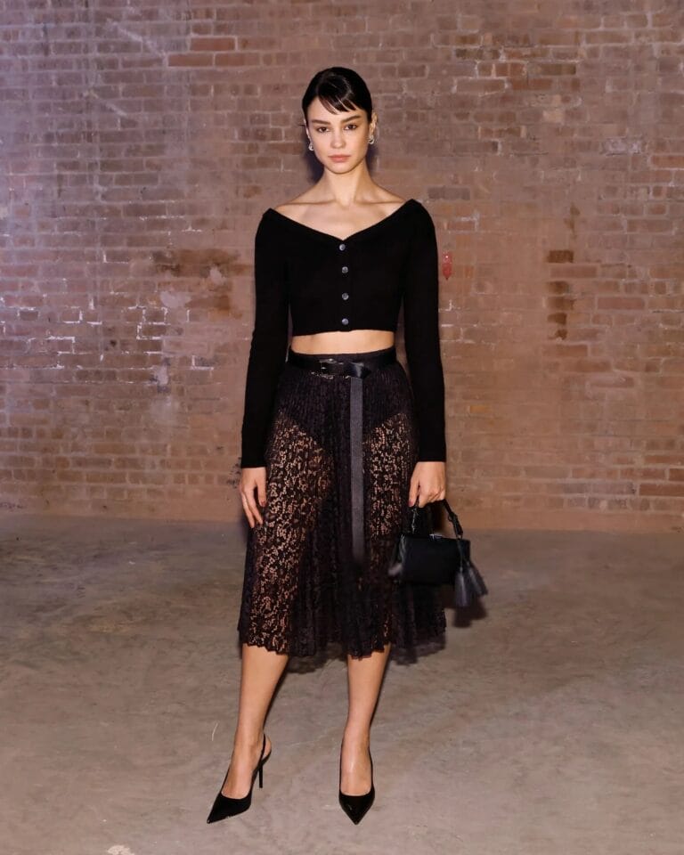 Courtney Eaton-111758