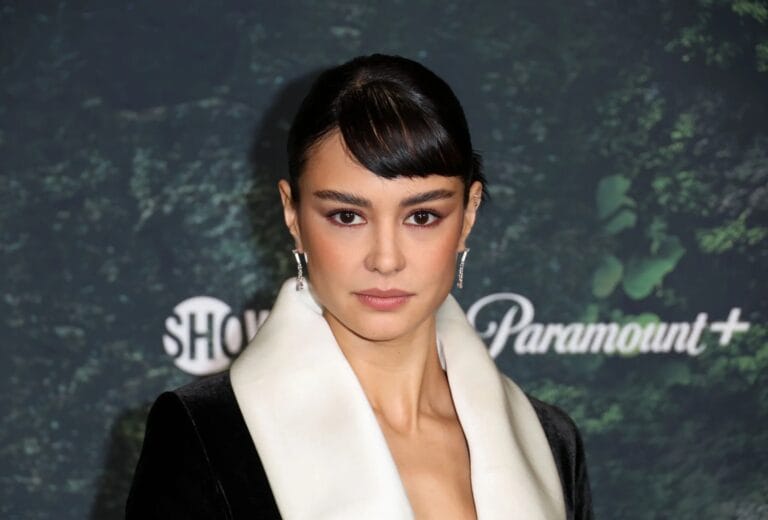 Courtney Eaton con 28-29 años