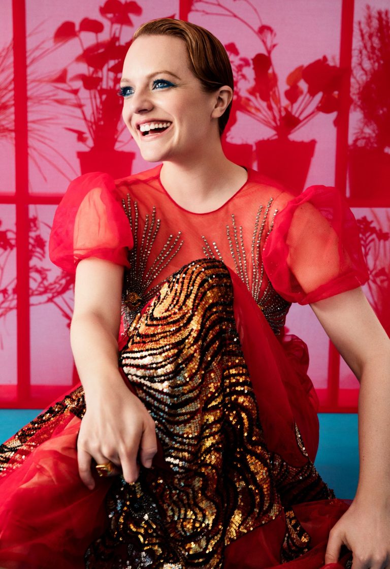 Elisabeth Moss-48002