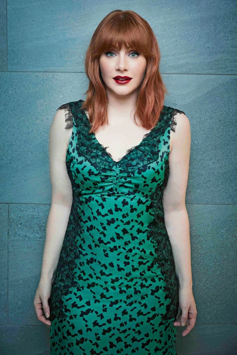 Bryce Dallas Howard con 37-38 años