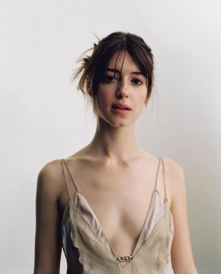 Daisy Edgar-Jones-47166