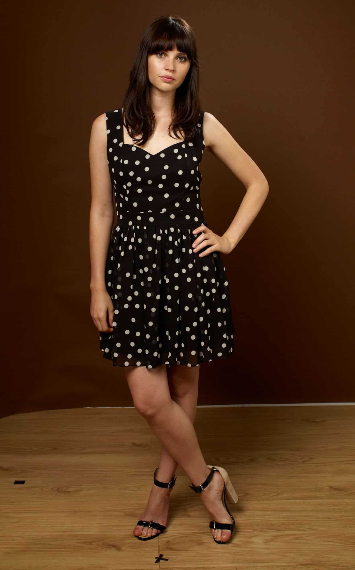 Felicity-Jones-Feet-2283080