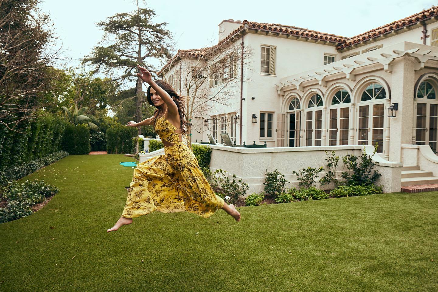 Jordana-Brewster-Feet-7828451