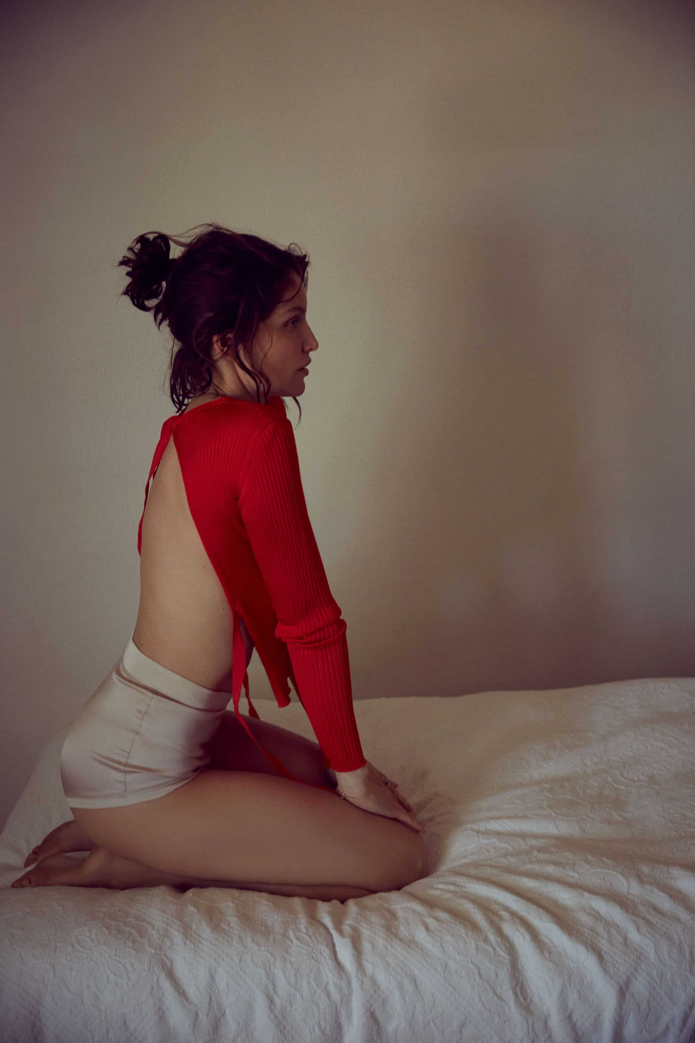 Laetitia-Casta-Feet-2366478