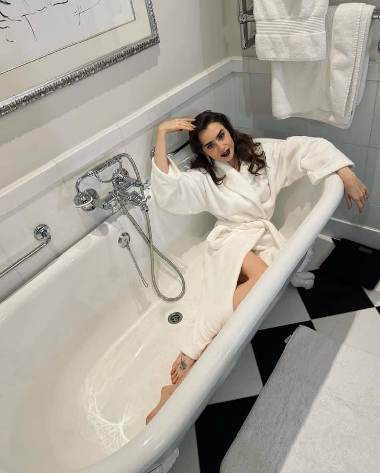 Lily Collins-48105