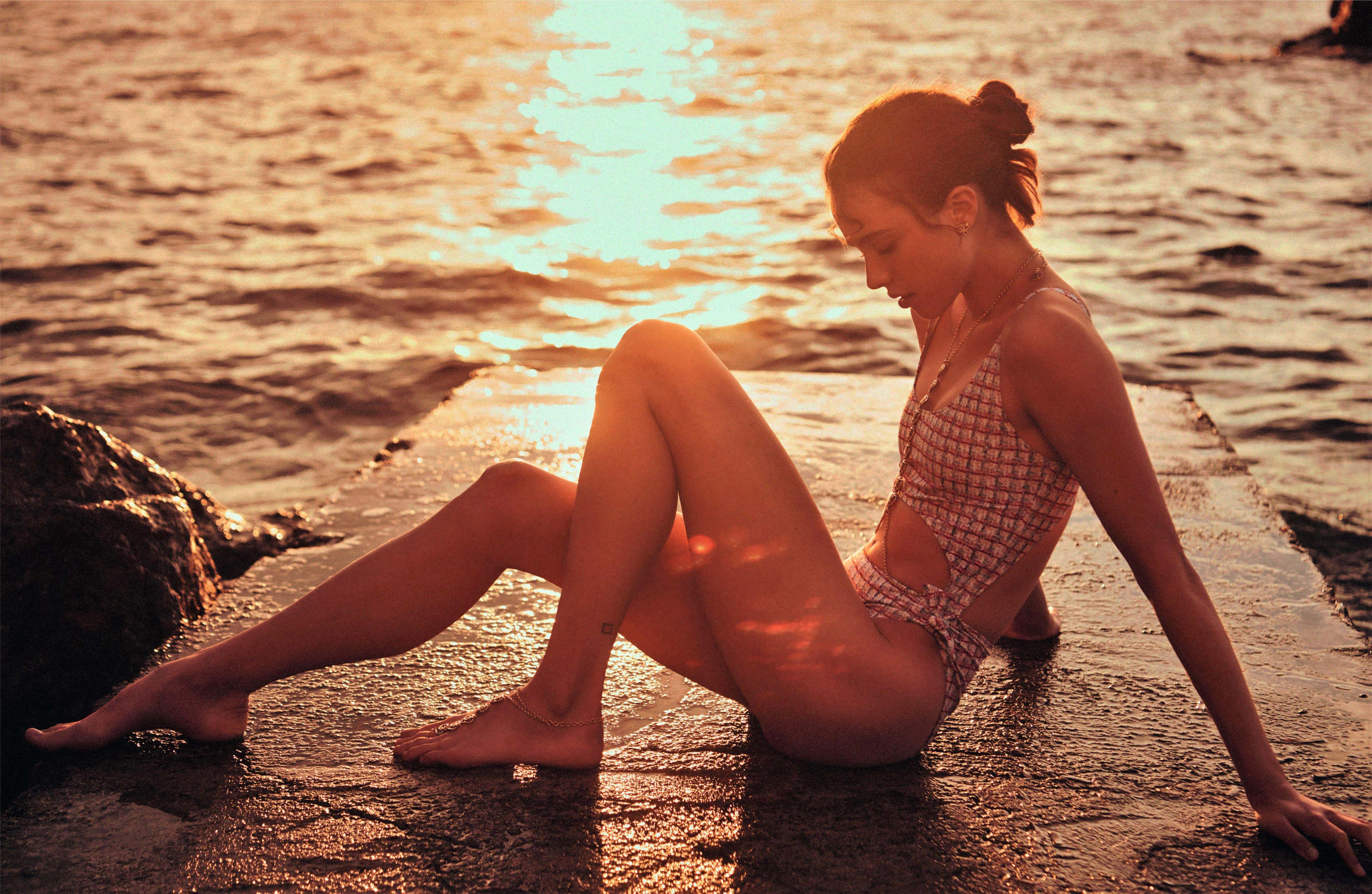 Margaret-Qualley-Feet-6541457