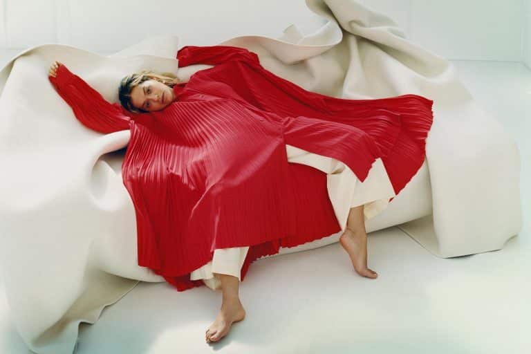 Rita Ora: Wears a long, pleated red dress over white pants. Doesn't…