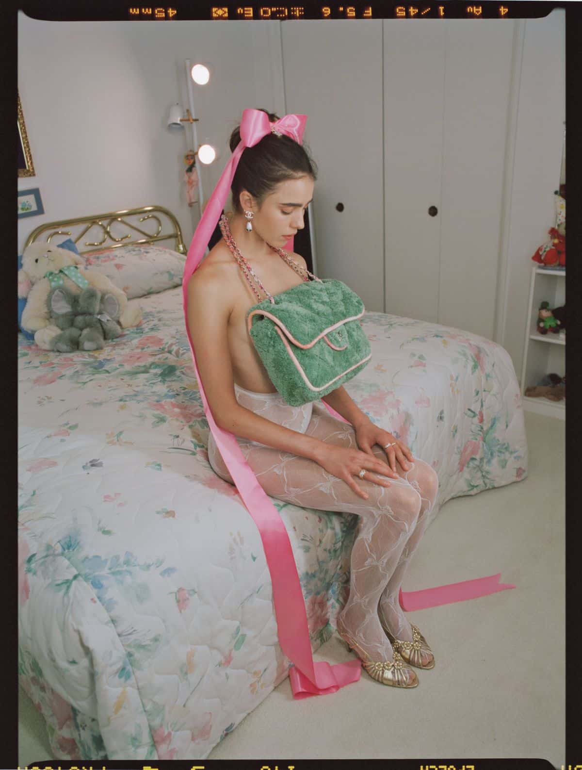 margaret-qualley-for-elle-magazine-december-2020-0