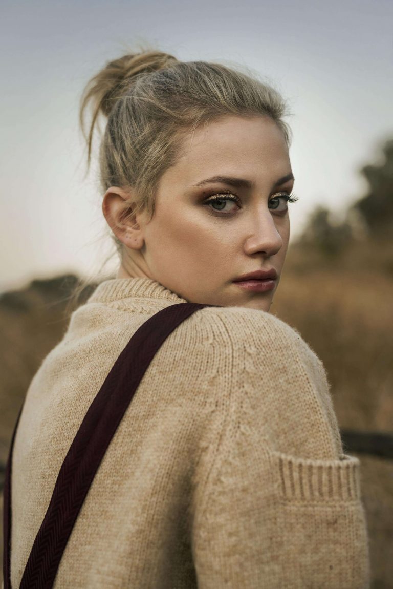 Lili Reinhart-50312