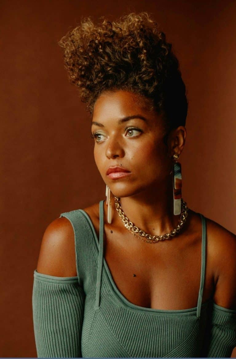 Antonia Thomas-49284