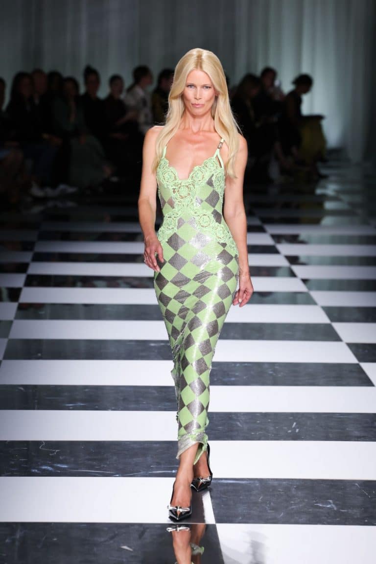 Claudia Schiffer-51522