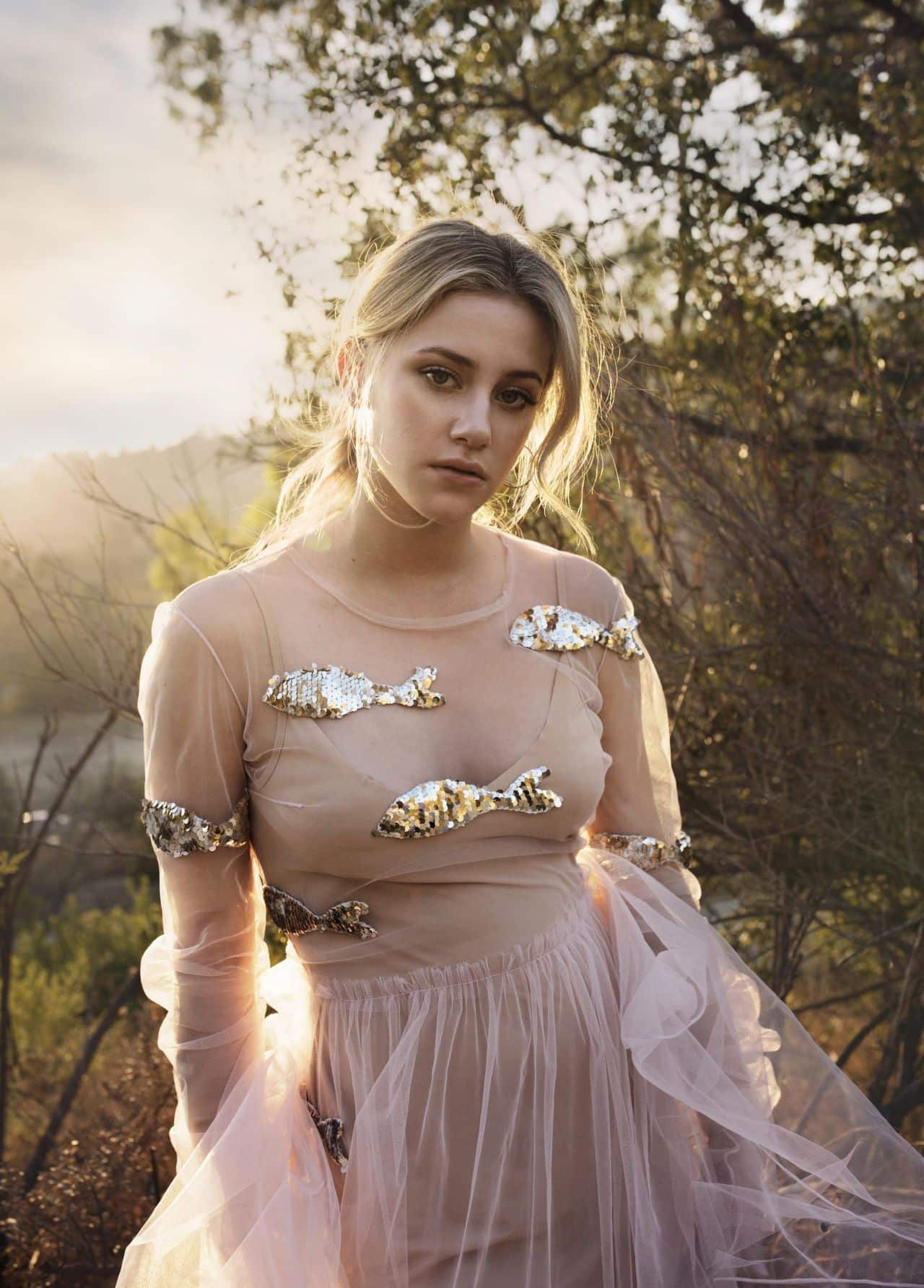 lili-reinhart-photoshoot-for-pulse-spikes-winter-2018-5