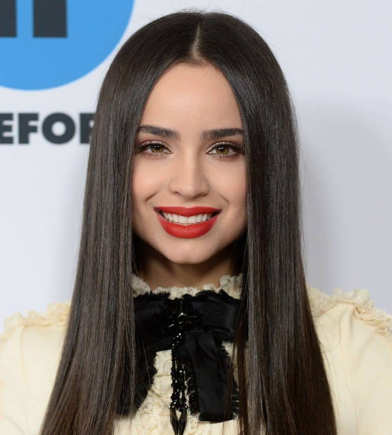 Sofia Carson con 25-26 años