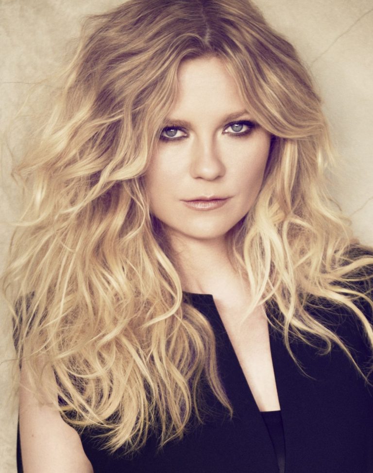 Kirsten Dunst con 31-32 años