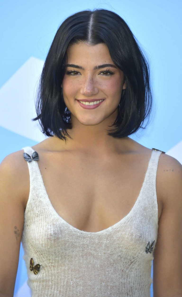 Charli D’Amelio-54525