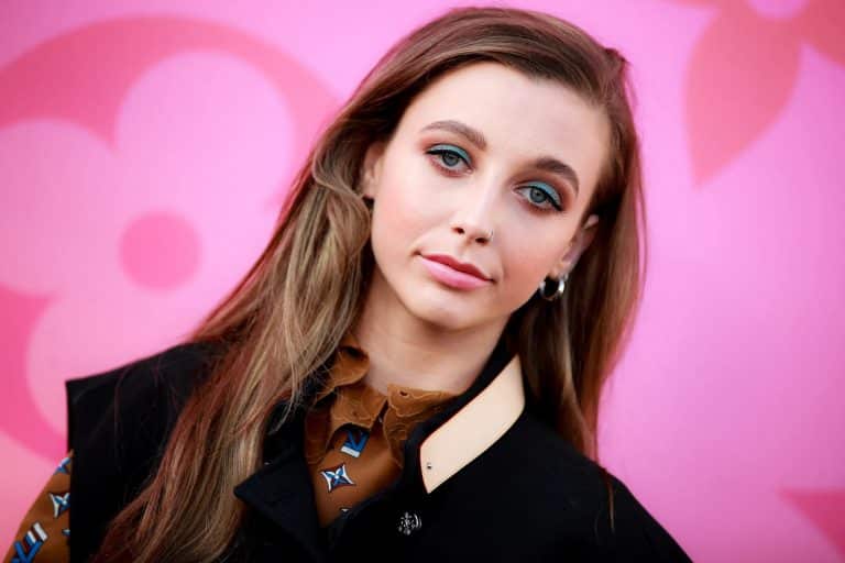 Emma Chamberlain-54667