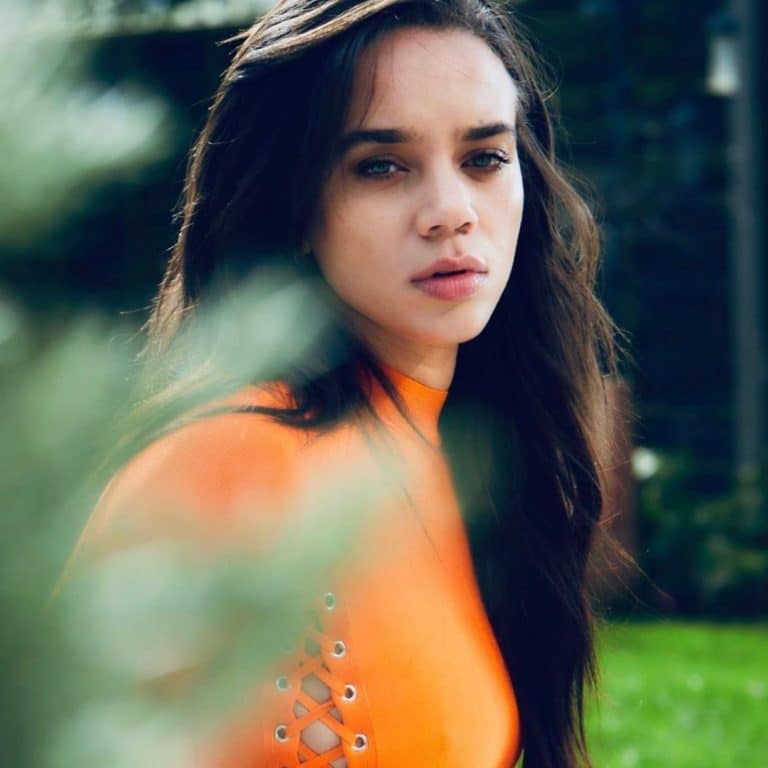 Hannah John-Kamen-55718
