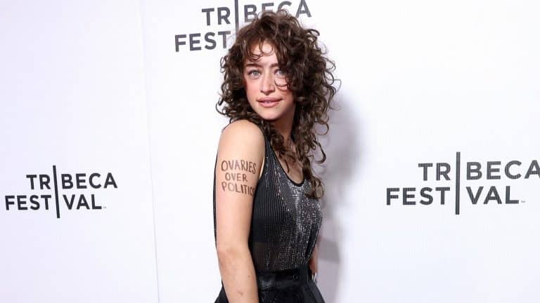 Odessa A’zion-55824