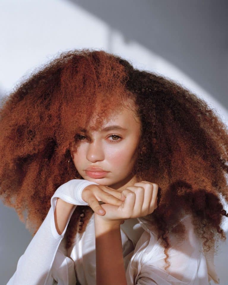 Nico Parker con 18-19 años