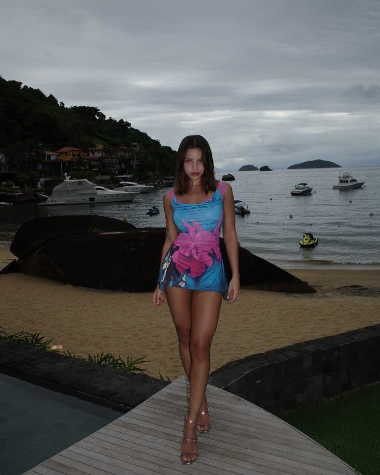 Emilia Mernes-56965