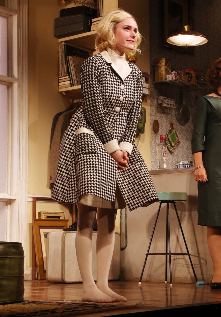 Rachel Brosnahan-57972