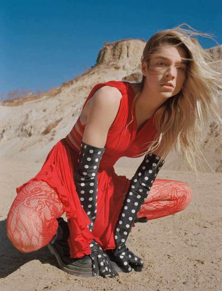 Hunter Schafer con 22-23 años