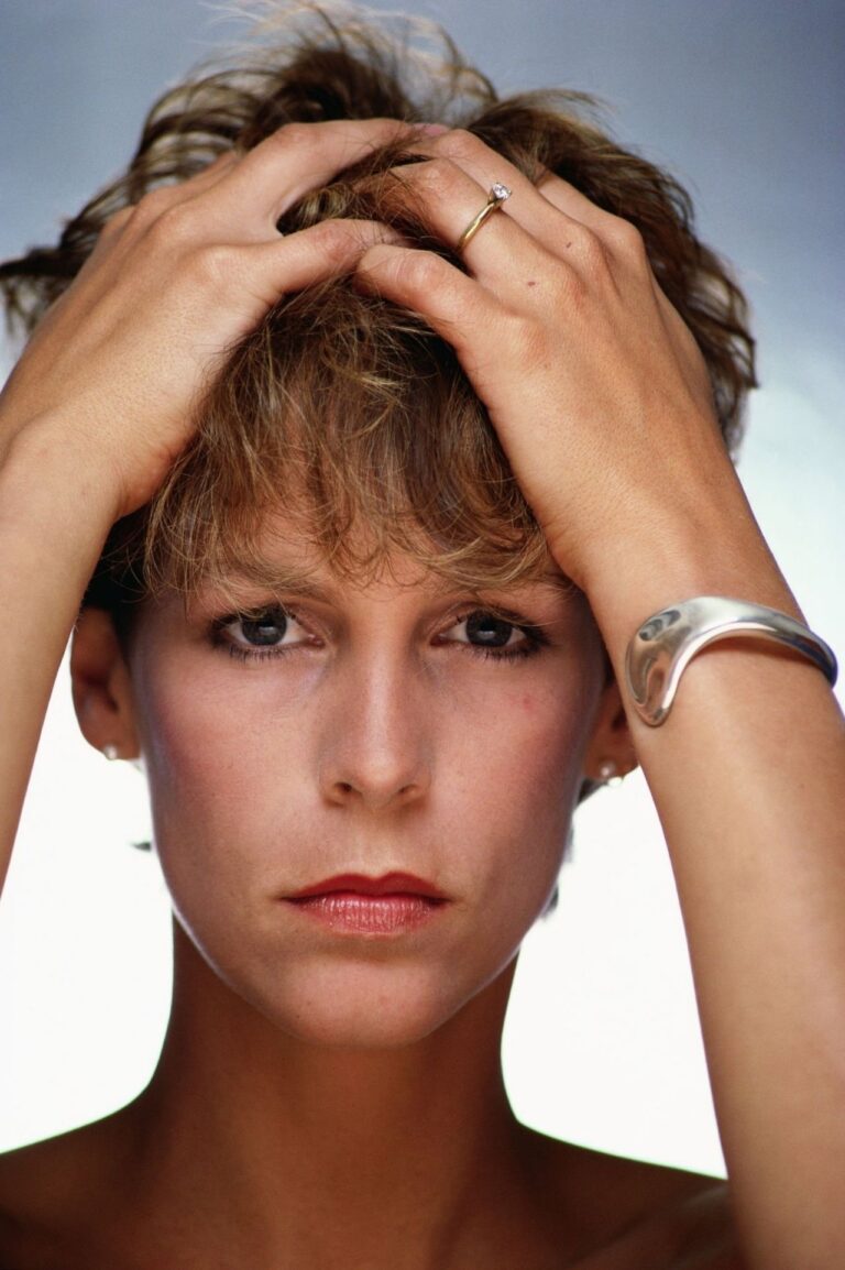 Jamie Lee Curtis con 24-25 años