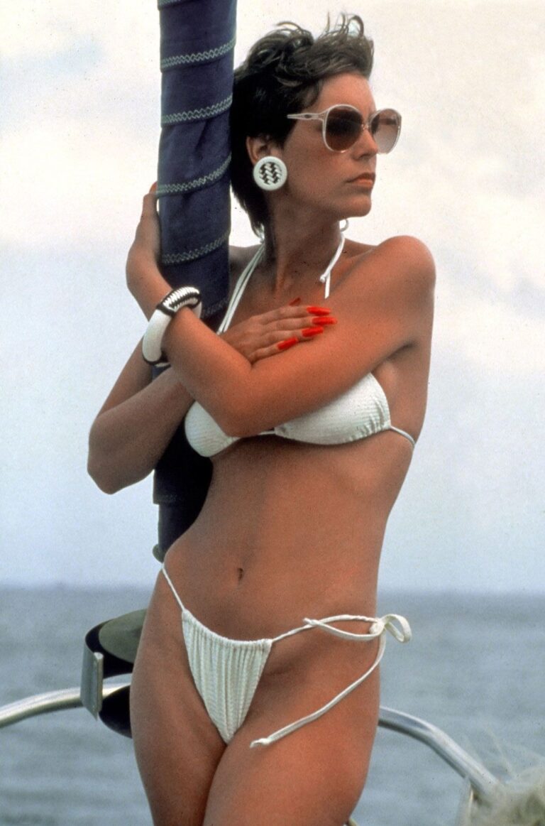 Jamie Lee Curtis-58726