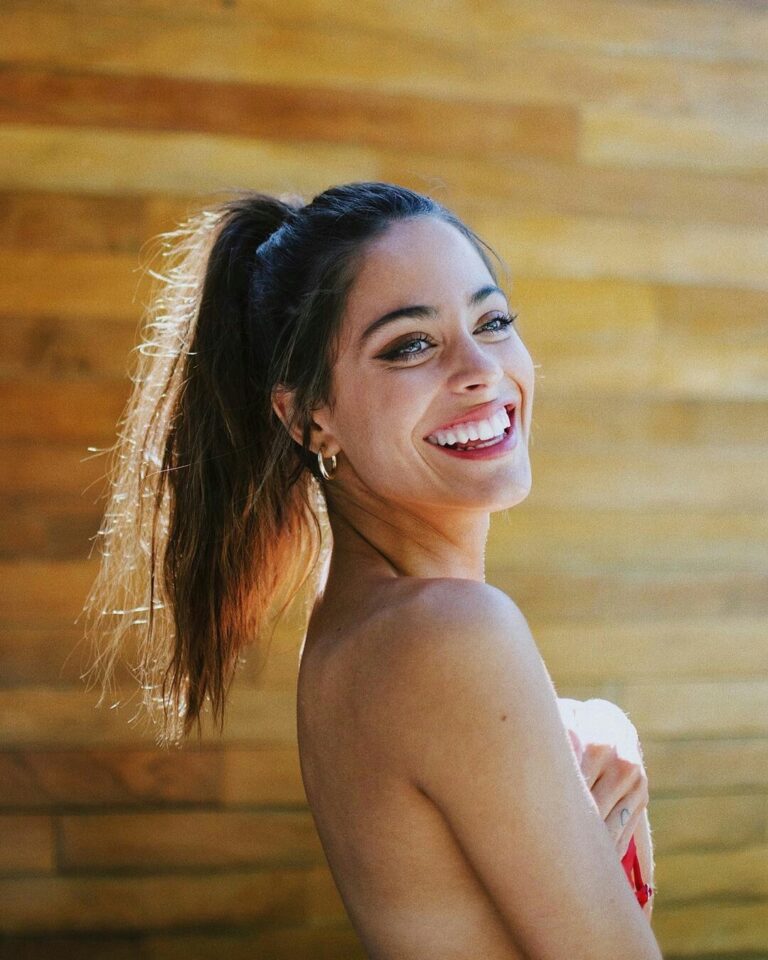Tini Stoessel-60229