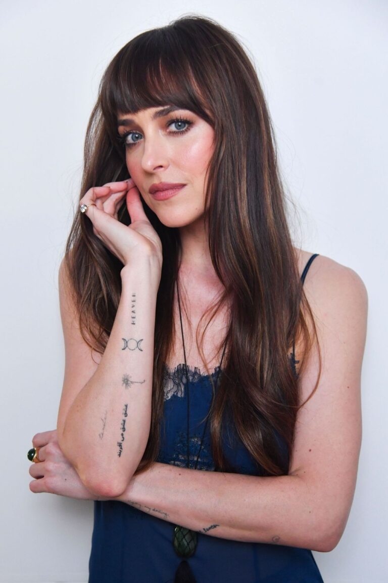 Dakota Johnson con 34-35 años