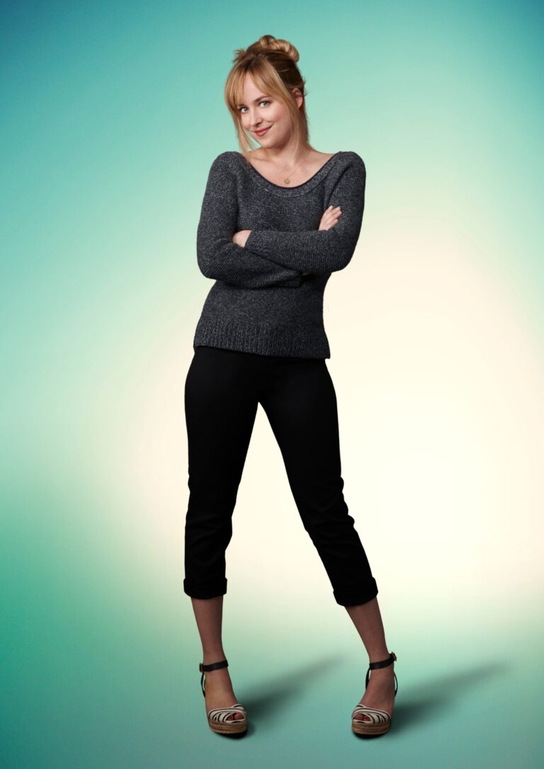 Dakota Johnson-60746