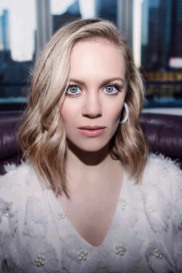 Danielle Savre-61733
